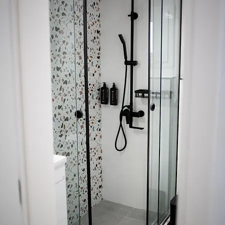 Elcada Apartments-ano Poli Daire